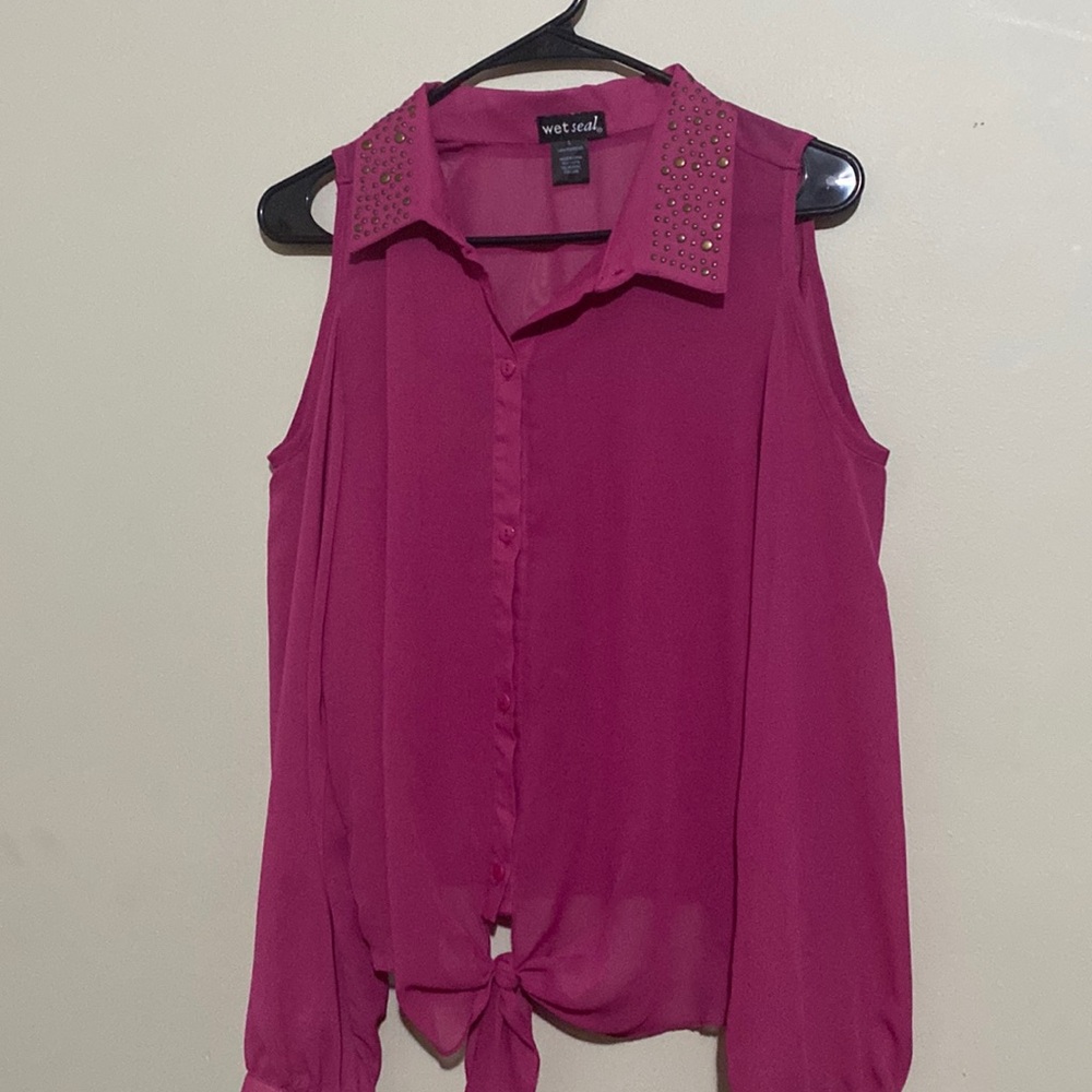 Woman’s Wet seal size large pink top